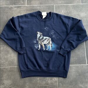 Blue Wolf Design sweatshirt